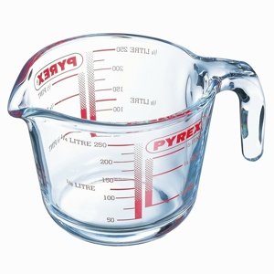 Szklany kubek pomiarowy Pyrex 0,25 l, 9 x 8 cm, 250 ml